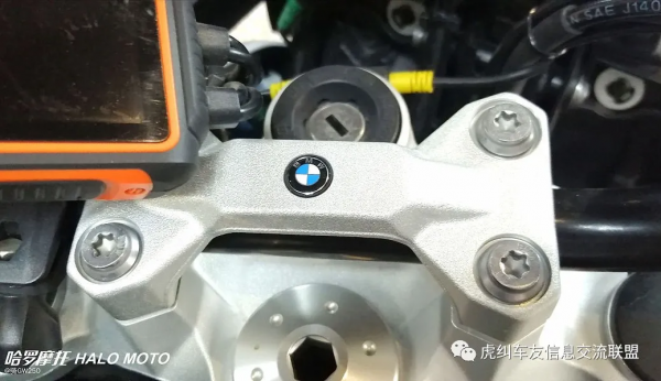 濤哥‘暴力’試駕：隆鑫VOGE無極500DS摩托駕馭感受