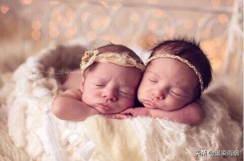 2012年，男子因妻子不孕堅決離婚，前妻第二年就與他人生下雙胞胎