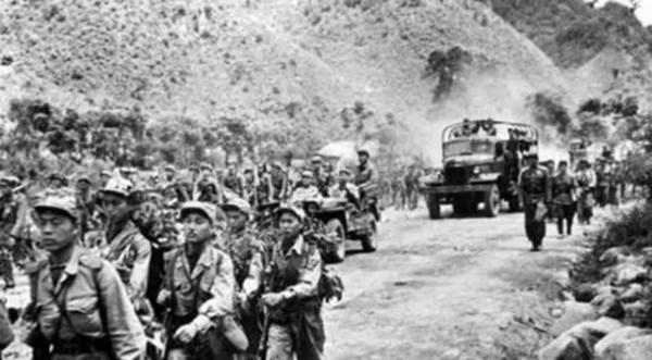 人民軍少將與志願軍政委兩次對話，為何少將前後判若兩人？