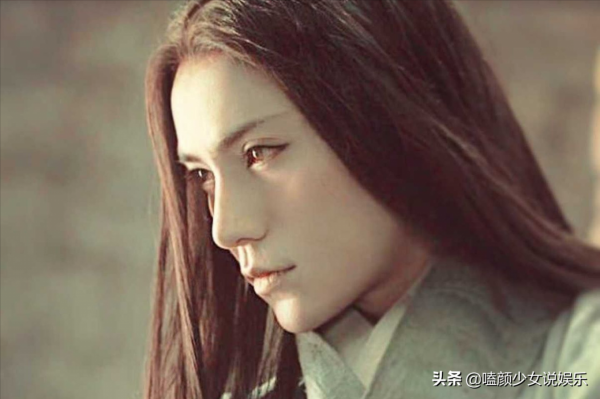 娛樂圈頂級帥哥顏值上的共同點：不在於五官，而在於“東皮西骨”