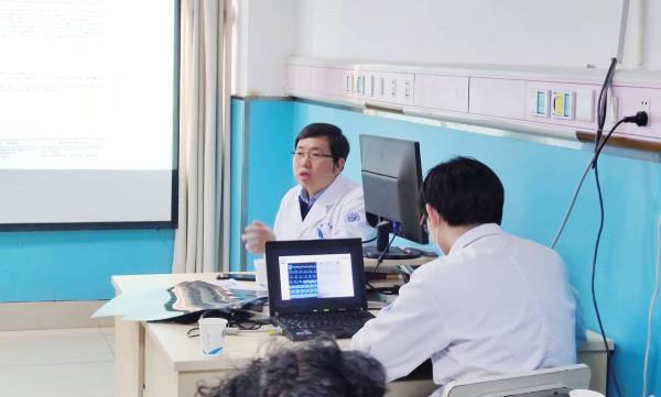 神經外科開展肺癌腦轉移MDT研討會