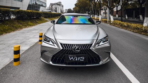 蘇州無二汽車貼膜丨雷克薩斯ES貼711隱形車衣&plus;氛圍燈升級