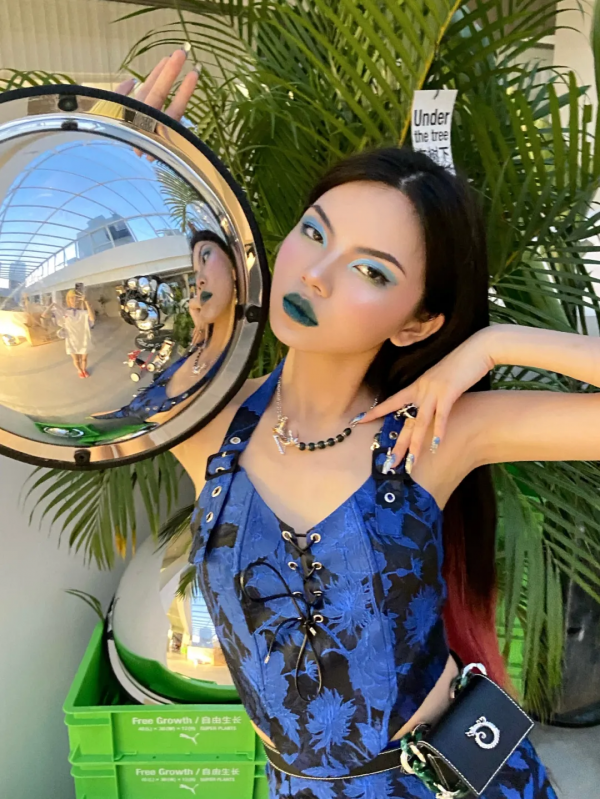 歐陽娜娜都愛上的「穿戴甲」,它的美快來了解一下 歐陽娜娜都愛上的「穿戴甲」,它的美快來了解一下