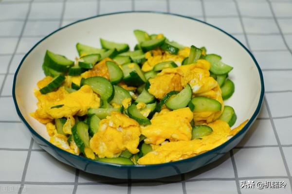 快過年了,曬曬我家常常囤的年貨,耐儲存還好吃,滿滿一桌18道菜 快過年了,曬曬我家常常囤的年貨,耐儲存還好吃,滿滿一桌18道菜