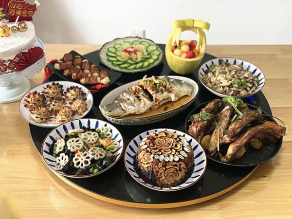 花150塊錢、用12小時給媽媽打造生日宴，客人：最精緻的大餐