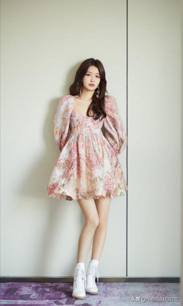 穿來穿去,還是“小白鞋”舒適百搭!學會這3種高階穿法,太洋氣 穿來穿去,還是“小白鞋”舒適百搭!學會這3種高階穿法,太洋氣