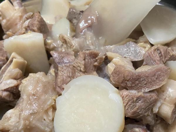 冬日裡必須要來一鍋新鮮味美的燉羊肉呀!附詳細步驟圖文 冬日裡必須要來一鍋新鮮味美的燉羊肉呀!附詳細步驟圖文