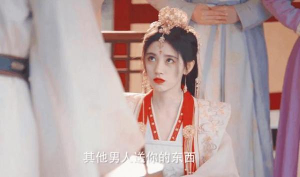 審美下線，2021年古裝劇雷人造型，不好意思笑得好大聲