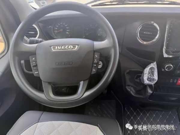 瑞弗V800E|年度最暢銷的佈局，高品質、高性價比的C型房車