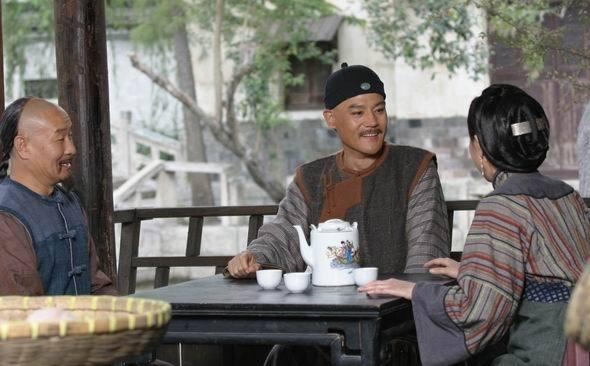 民間故事:美妻被好友惦記,好友將書生推入江中,一群烏龜救他命 民間故事:美妻被好友惦記,好友將書生推入江中,一群烏龜救他命