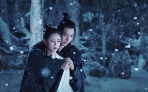 《鏡雙城》定檔1月16日！陳珏琪搭檔李易峰，網友：神仙組合