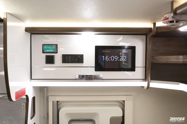 外觀辨識度高,內部佈局合理!實拍拓銳斯特海王星1號房車 外觀辨識度高,內部佈局合理!實拍拓銳斯特海王星1號房車