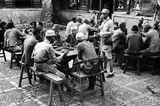 1982年開國中將楊國夫逝世，追悼會上闖進一群日本人，怎麼回事？