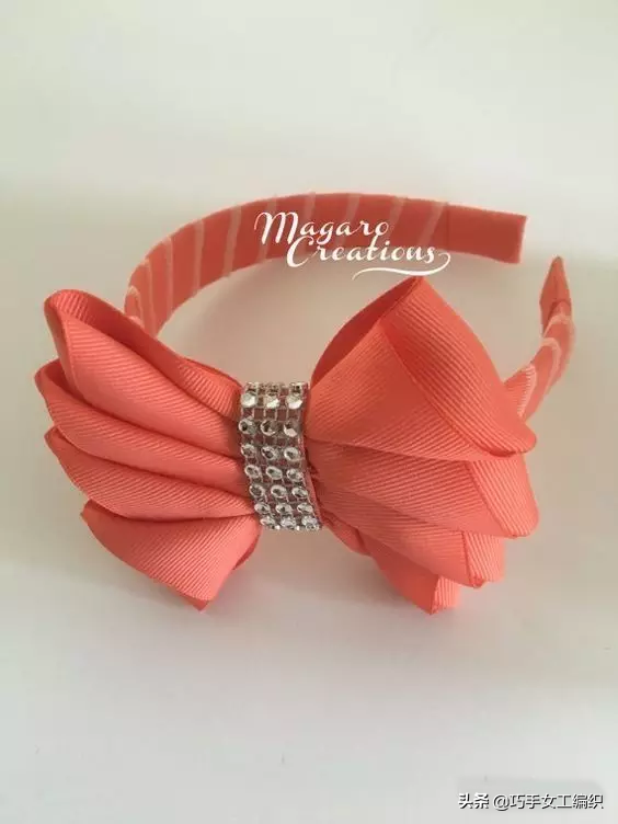 蝴蝶結的編法有很多種，學會這幾種就能大展身手啦！（附教程）