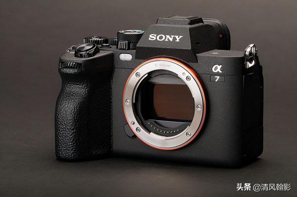 發一組索尼最新全能型旗艦微單A7M4的美圖解解饞