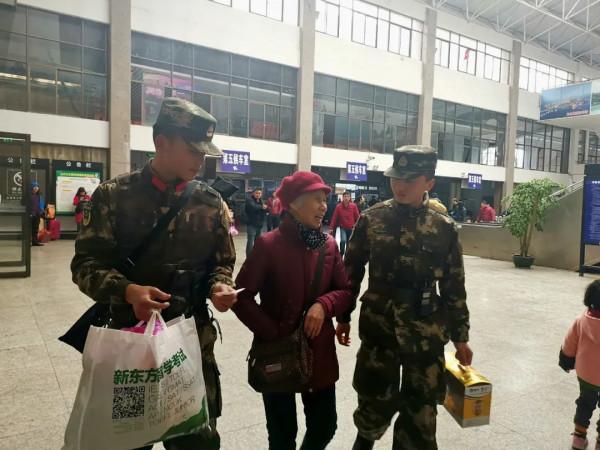 【晨語電臺】軍營裡的春節