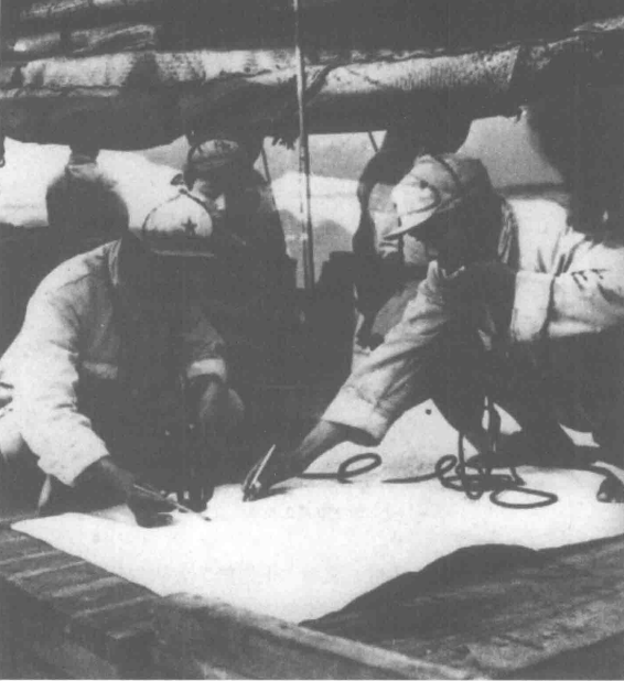 我軍成功登陸海南島,聶榮臻問:韓先楚上去沒有 我軍成功登陸海南島,聶榮臻問:韓先楚上去沒有