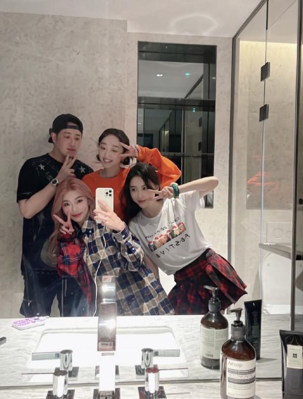 周杰倫早已看穿聖誕節的本質？楊冪、程瀟、鞠婧禕印證了這一點