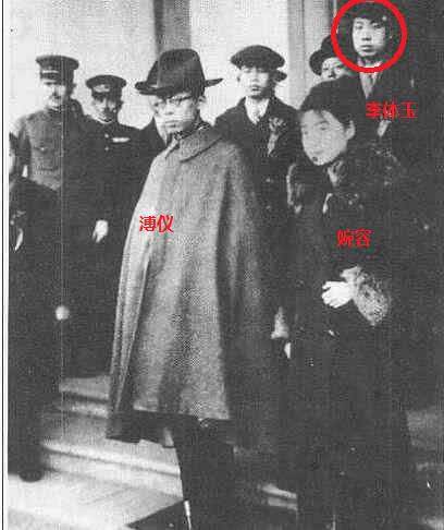 末代皇后長得漂亮，吸食煙土精神異常，屍體被棄臭水溝