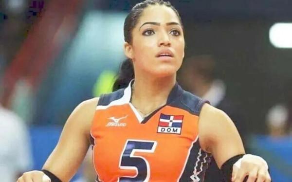 中國女排金牌副攻之徐雲麗 辛勤11載 三戰奧運會，終獲桂冠