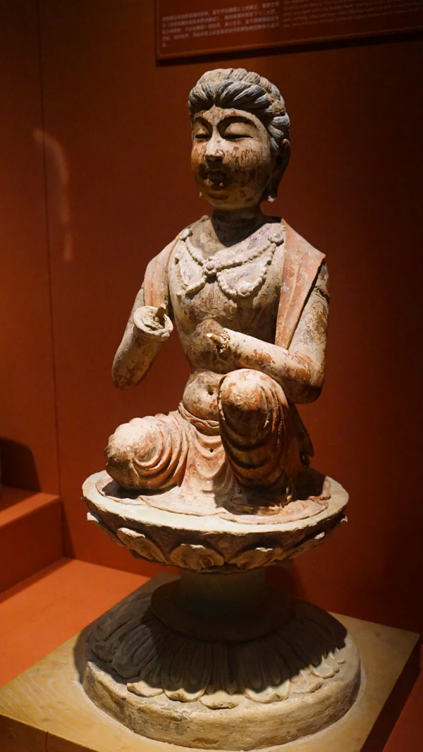 為了敦煌特展,故宮拿出了秘藏60年的大小忽雷 為了敦煌特展,故宮拿出了秘藏60年的大小忽雷