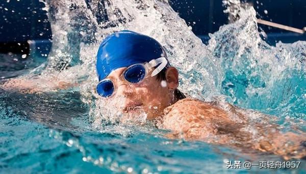 你知不知道在室內游泳池不小心喝一口水,有多少細菌從口而入嗎? 你知不知道在室內游泳池不小心喝一口水,有多少細菌從口而入嗎?