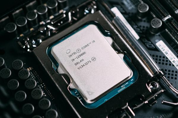 酷睿i9-12900K+ROG Z690 EXTREME首測：重返戰力之巔