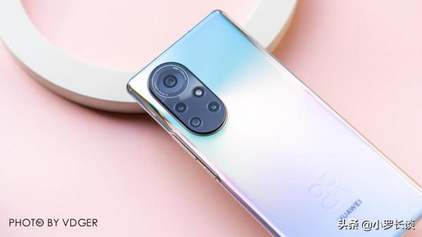 華為5G手機變相降價,256GB價格親民,大家卻開始糾結了 華為5G手機變相降價,256GB價格親民,大家卻開始糾結了