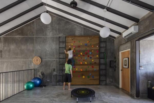 這間家庭住宅將現代工業的粗狂與豪放完美地詮釋出來 這間家庭住宅將現代工業的粗狂與豪放完美地詮釋出來