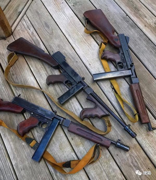 有一幫人,他們喜歡把湯普森衝鋒槍藏在琴盒裡 有一幫人,他們喜歡把湯普森衝鋒槍藏在琴盒裡