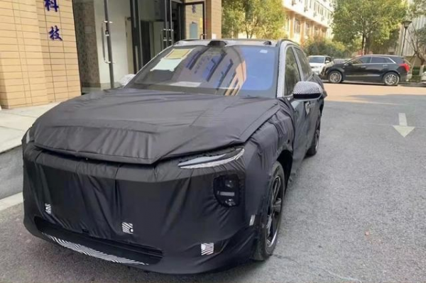 比亞迪產品線規劃曝光;立訊精密百億投資奇瑞;FF91量產版將釋出 比亞迪產品線規劃曝光;立訊精密百億投資奇瑞;FF91量產版將釋出