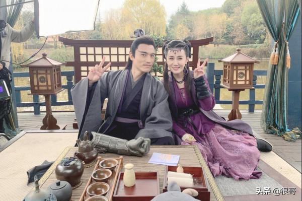 戴笑盈在《星辰大海》中扮演梁冰,做過歌手的她和黃渤是同學嗎? 戴笑盈在《星辰大海》中扮演梁冰,做過歌手的她和黃渤是同學嗎?