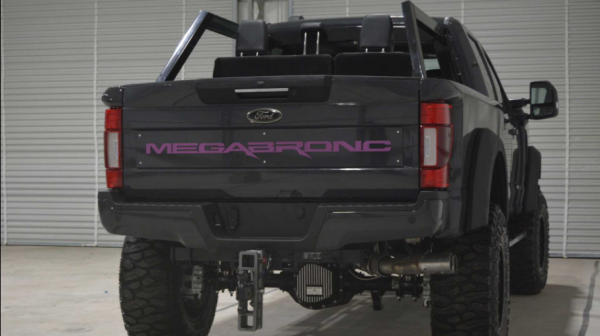 福特推出帶有野馬臉的定製F-250 搭載6.7升發動機/售價19.9萬美元