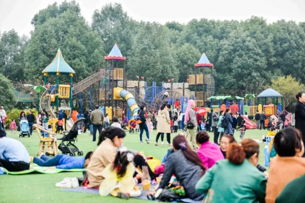 兒童城堡免費耍！還有可愛萌寵和超大草坪，公交直達，遛娃必去