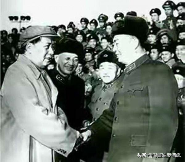 第一批入朝作戰的幾位軍長都是誰，後來都是什麼軍銜