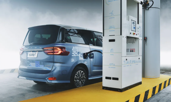 國內最先進氫燃料電池車與國外差距有多大？大通和廣汽正在追趕