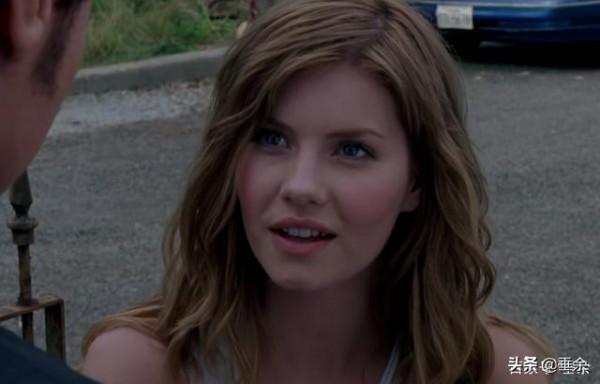 《恐怖蠟像館》：穿越恐怖片如何不作死