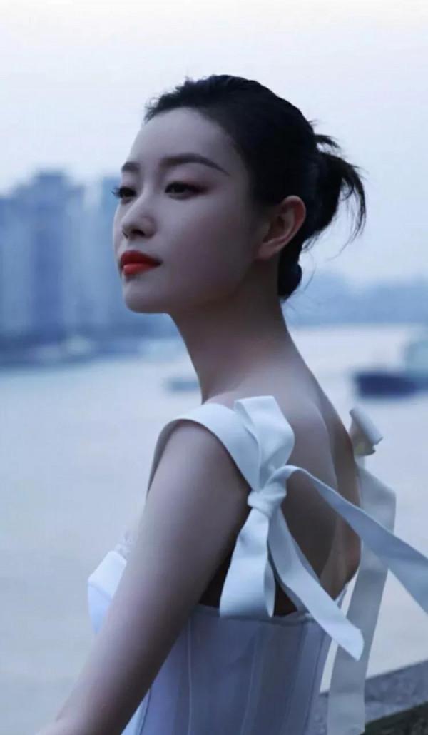 明星的美圖世界秀之倪妮 明星的美圖世界秀之倪妮