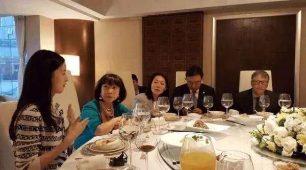 章天澤和劉強東離不開的婚姻,給了我們什麼啟示? 章天澤和劉強東離不開的婚姻,給了我們什麼啟示?