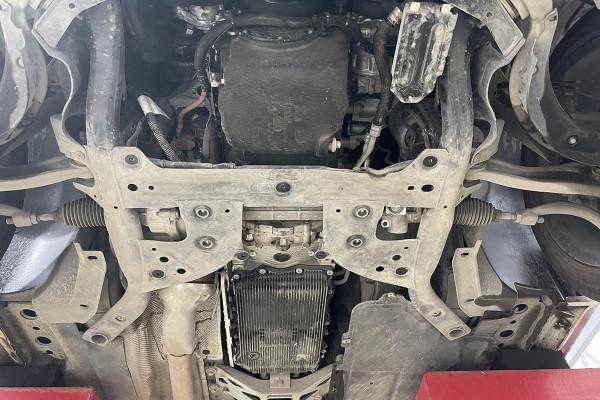 2萬公里的二手捷豹XFL,開了一年才想起來驗車,檢測完客戶汗顏了 2萬公里的二手捷豹XFL,開了一年才想起來驗車,檢測完客戶汗顏了