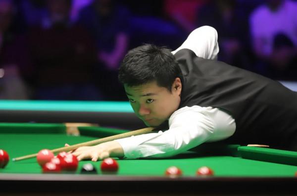 英錦賽丁俊暉再迎內戰,16強或再碰希金斯,世界排名恐掉出前16 英錦賽丁俊暉再迎內戰,16強或再碰希金斯,世界排名恐掉出前16