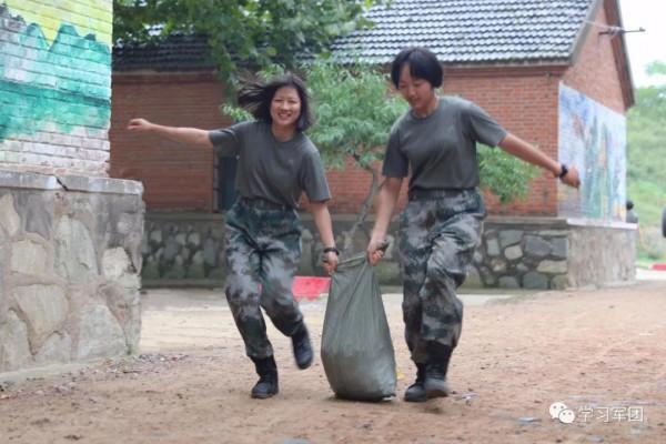 野外駐訓的“酸甜苦辣”，你體會過嗎？