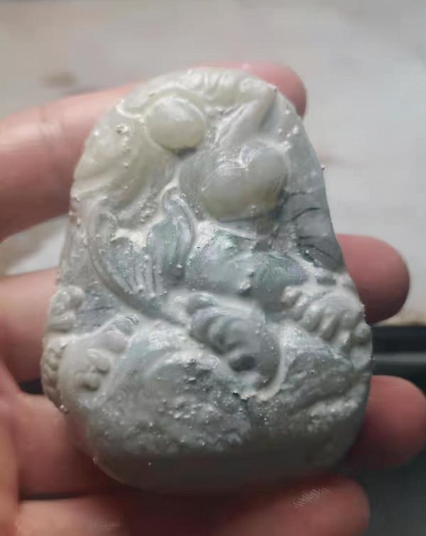 獨步和田玉吧，一滴崑崙的眼淚，盪漾金山的沉醉。吧主原創