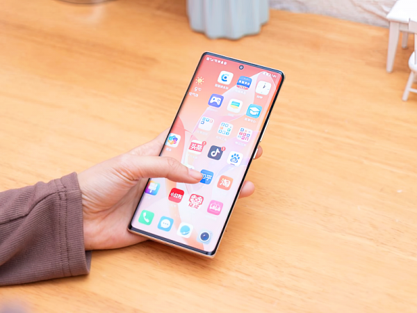 閉眼買就行，這10款手機堪稱各品牌最佳，價格涵蓋低中高3個檔位