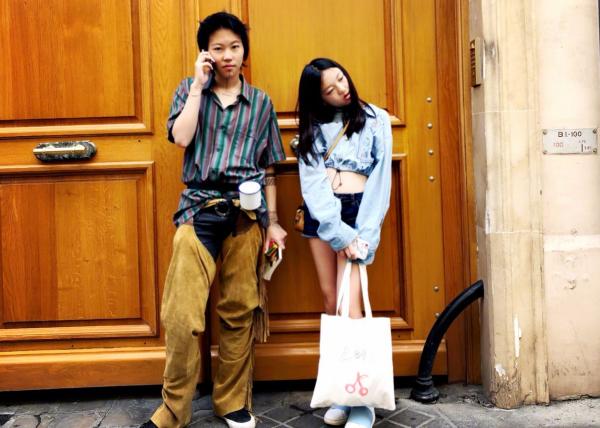 王菲的倆女兒差別有點大，雖然都是女孩子，但氣質感覺真不一樣