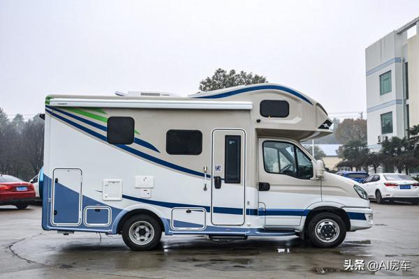 星球命名的旅行車？顏值高，功能強，空間也大，6人食宿很簡單