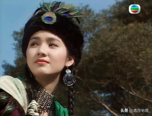 異域扮相好看的古裝美人，只服這20位，辨識度高不說還靈氣逼人