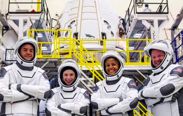 歡迎來到第二個太空時代!美業餘宇航員遨遊太空後 成功回到地球 歡迎來到第二個太空時代!美業餘宇航員遨遊太空後 成功回到地球