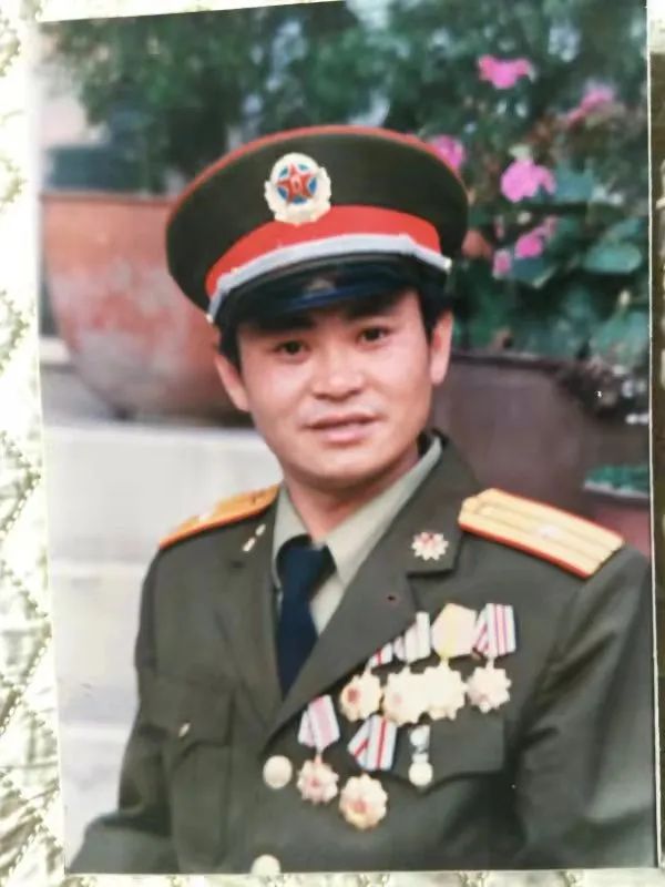 對越自衛還擊戰英雄甘在和：成都人知道李宇春，卻不知曉他