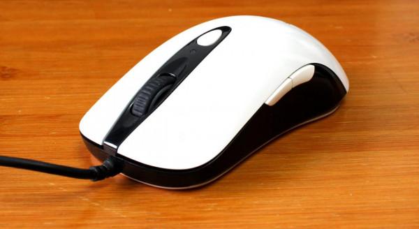 全套不足400，大廠外設三件套打動我心，升級桌面就在此時